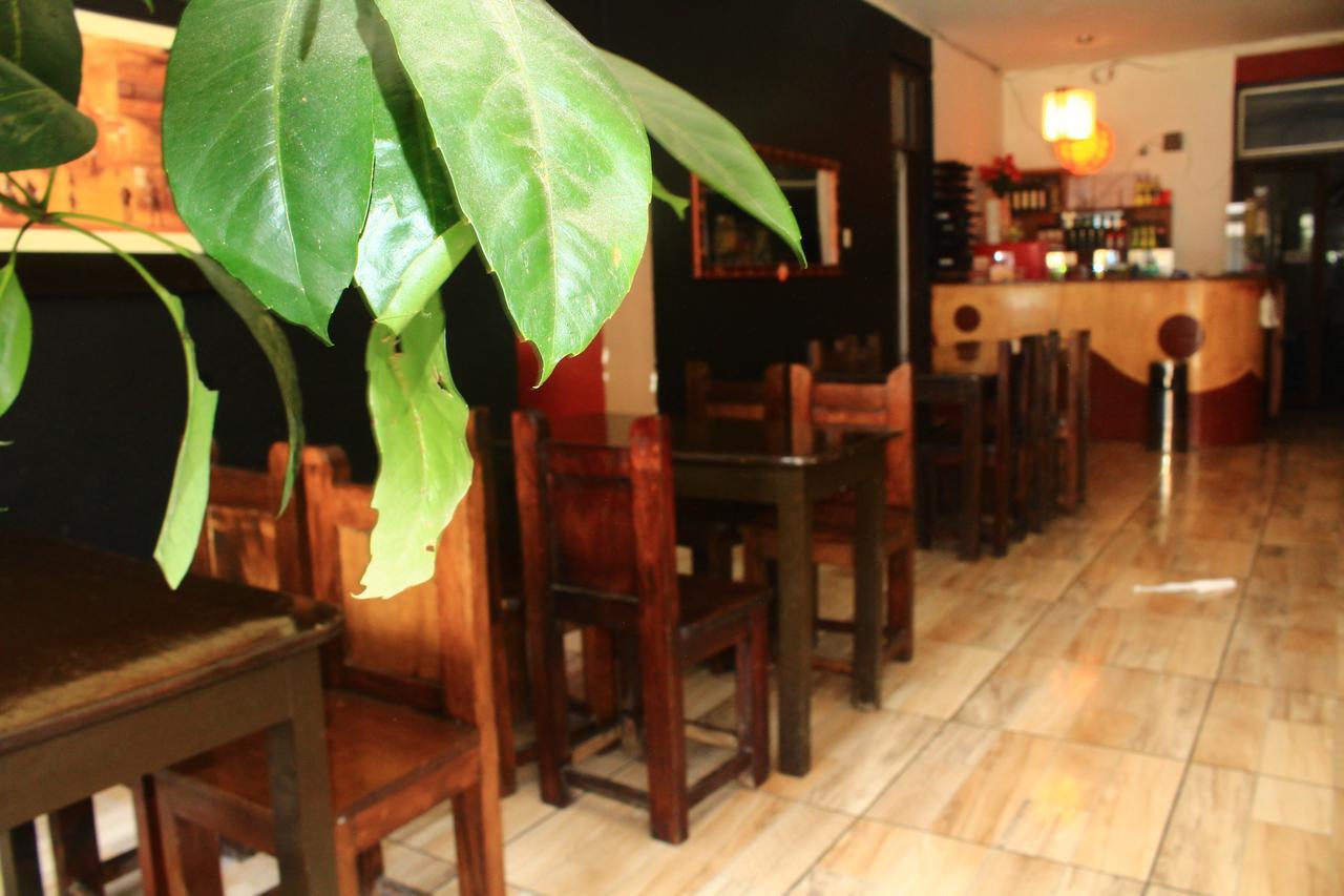 Amaru Hotel Huaraz Zewnętrze zdjęcie