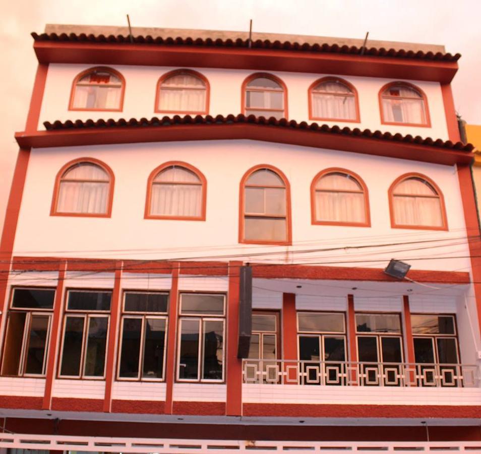 Amaru Hotel Huaraz Zewnętrze zdjęcie